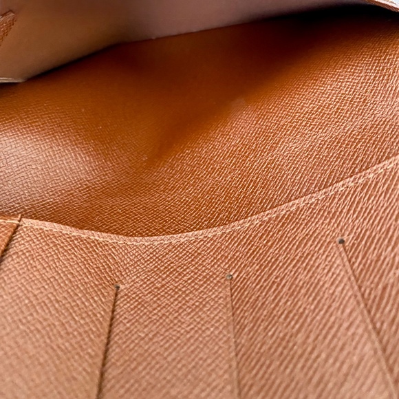 FOR @christinecrees  LOUIS VUITTON Vintage Wallet Cash/Travelers Checks/Cards - Picture 9 of 14